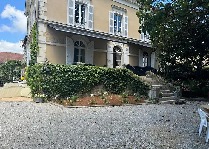 La Grande Maison Saint-Mars-dʼOutillé